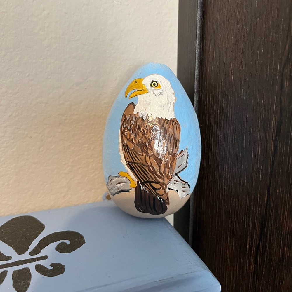 Hand-Painted Eagle Gourd Egg